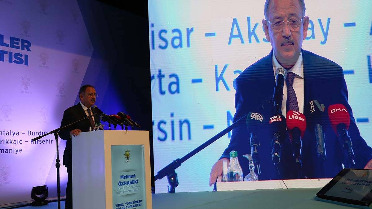 " O vesayetçi yapı toprağa gömüldü bizim zamanımızda inşallah bir daha da çıkamayacak"