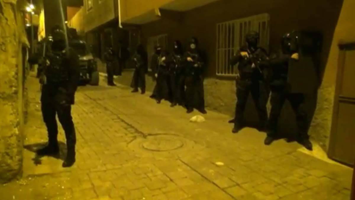 PKK/KCK'nın şehir yapılanmasına operasyonPKK/KCK'nın şehir yapılanmasına operasyon