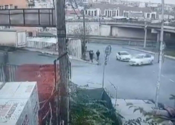 Polise silah gösteren şüpheliler yakalandı