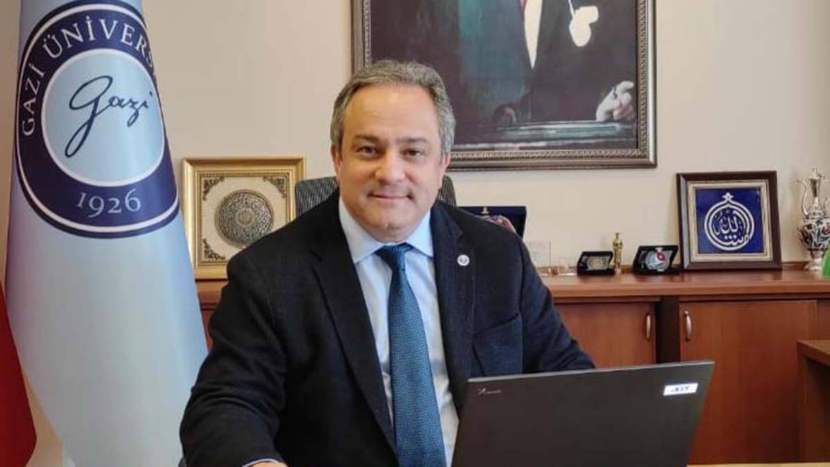 "Kişiler eğer aşılarını olursa, kurallara uyarsa elbette süreç sonlanacak "