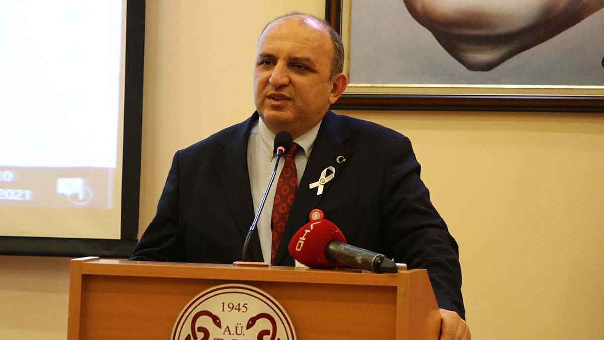 Prof. Dr. Kaya: Akciğer kanseri sigara ile ilişkilidir