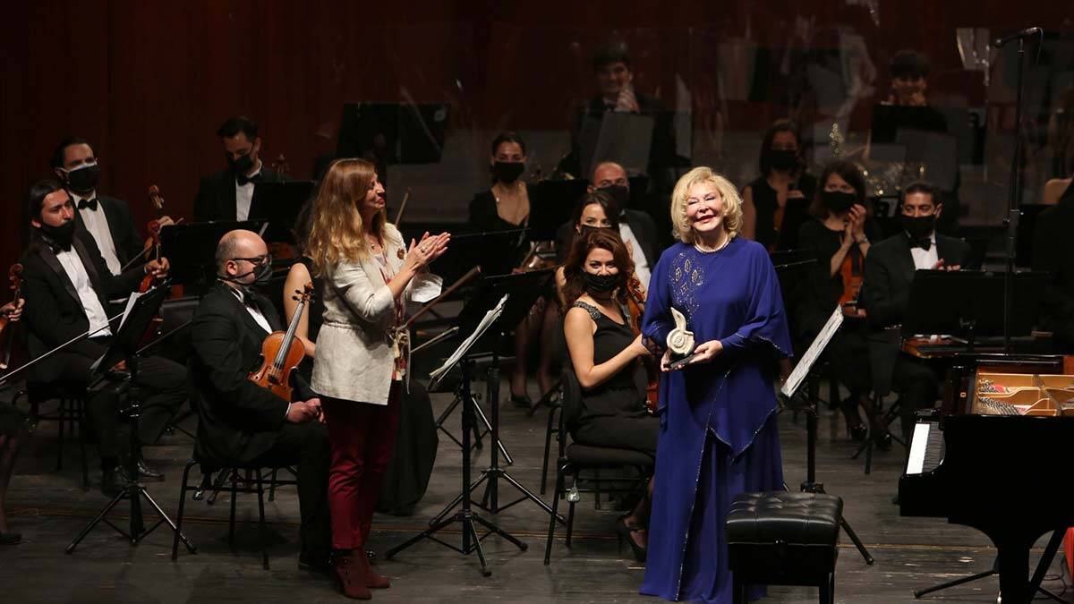 Senfoni Orkestrasından muhteşem gece