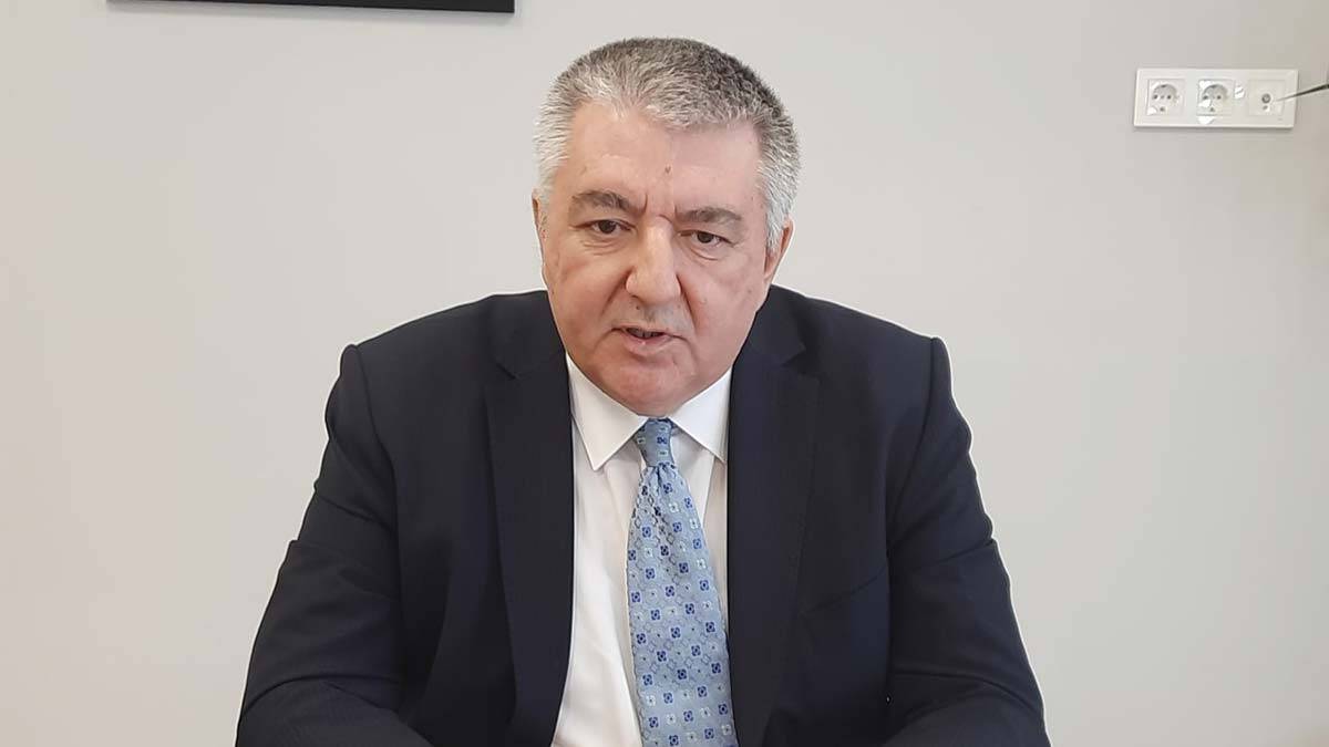 Prof. Dr. Savlı, kasım ayı itibarıyla rapor edilen ‘Omicron’ varyantının baskın mutasyon olmaya başladığını belirtti