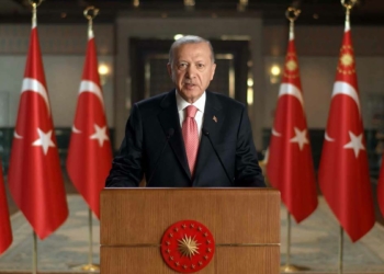"Sıkıntılarımızın üstesinden hep birlikte geleceğiz"