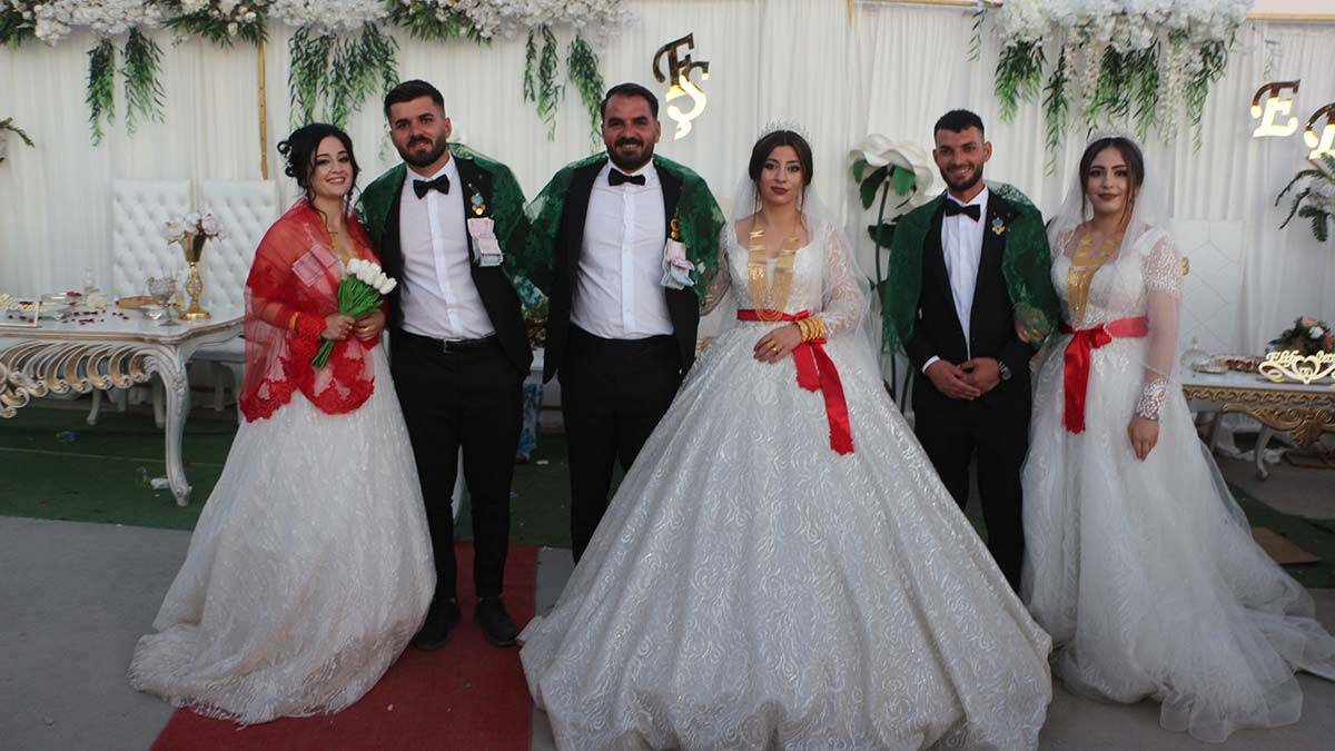 Şırnak'ın Silopi ilçesinde 3 kardeşe tek düğün