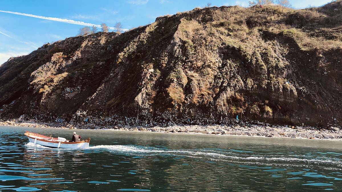 Tıbbi atıklar denize sürükleniyor