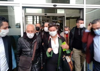 Tiyatro sanatçısı Genco Erkal hakim karşısına çıktı