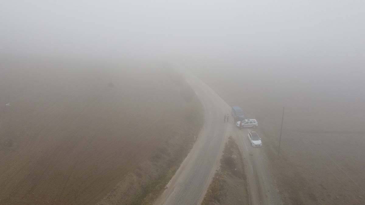  Yapılan uygulamalarda vatandaşların kurallara uygun ve dikkatli bir şekilde trafikte seyretmeleri istendi. 
