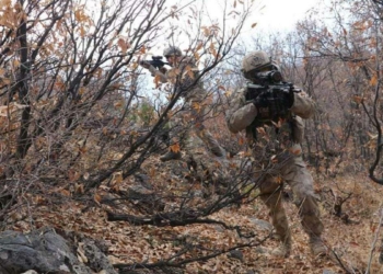 Tunceli'de teröristlerin sığınakları imha edildiTunceli'de teröristlerin sığınakları imha edildi
