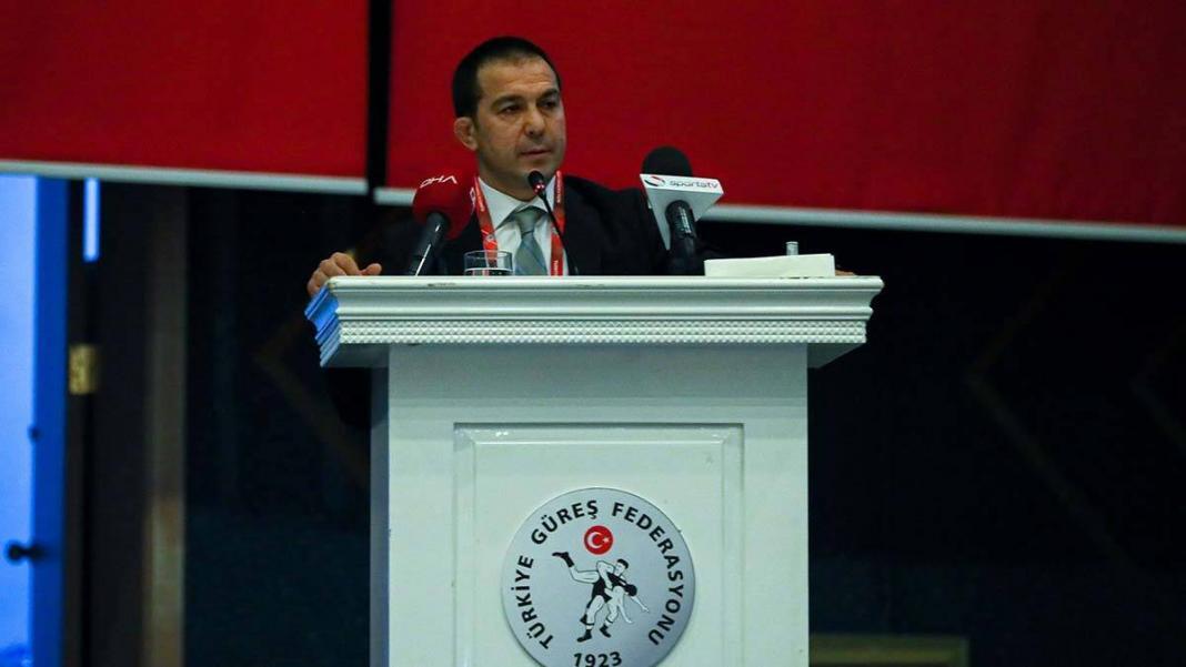 Türkiye Güreş Federasyonu Başkanlığına Şeref Eroğlu seçildiTürkiye Güreş Federasyonu Başkanlığına Şeref Eroğlu seçildi