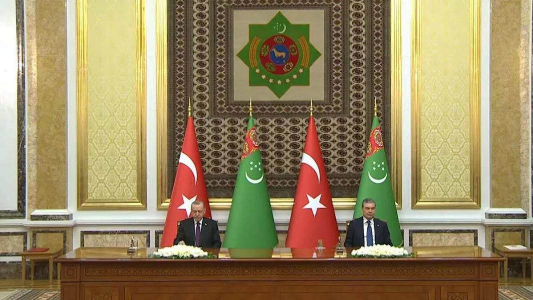 Türkmenistan'da ortak anlaşmalar imzalandı