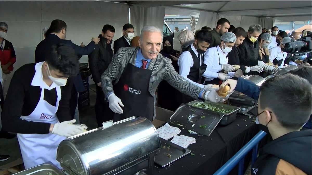 " Halkımıza bu tatları yaşatmak bizim için önemli bir vazife"