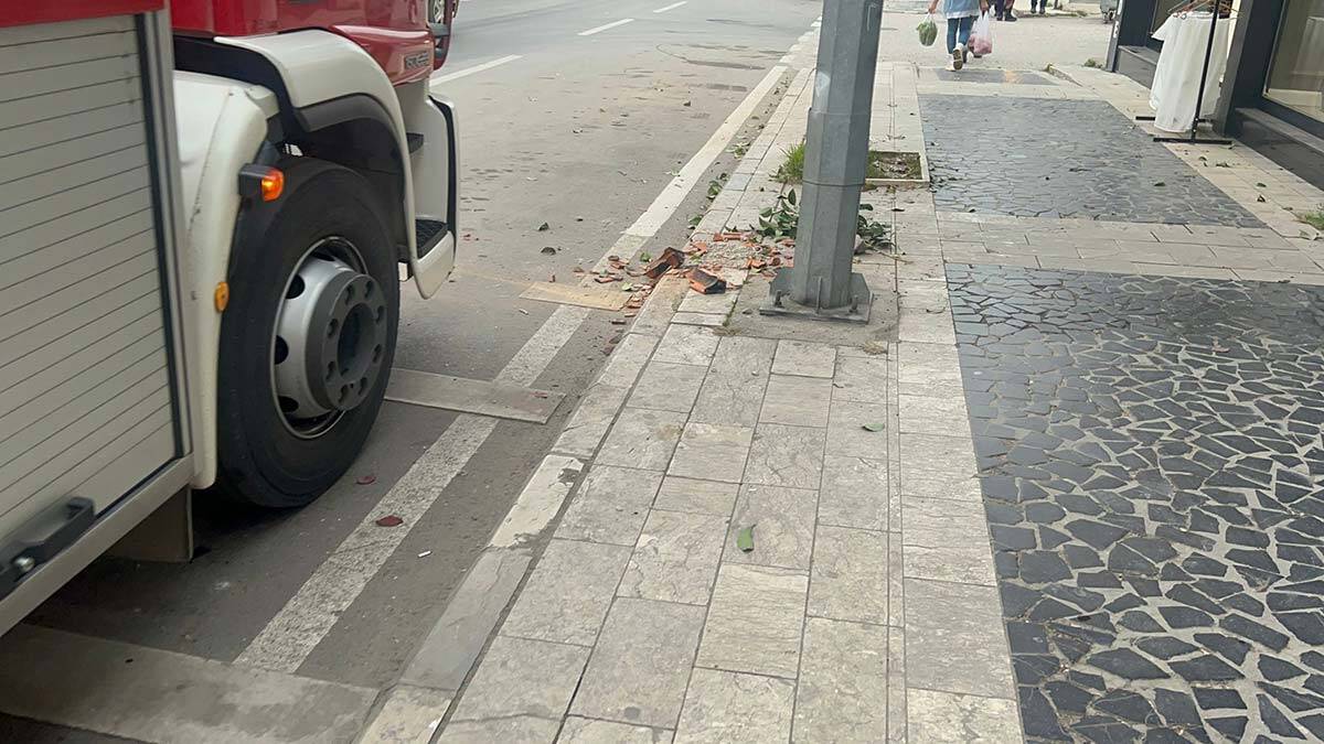 Üşümezsoy: Bir depremi tetiklemesi riski gömüyorum