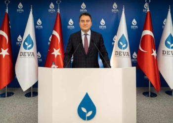 Enflasyon gerçek bir demokrasiyle düşer