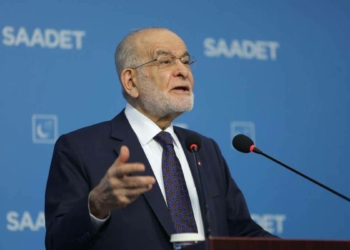 Sağlık çalışanları çok zor şartlarda çalışıyor