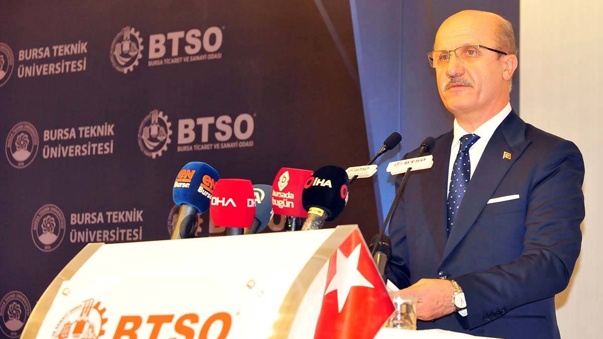 " Yükseköğretim kurumlarının nitelikli akademisyenleri, bulundukları bölge ve ülke için büyük bir entelektüel sermaye oluşturmaktadır "