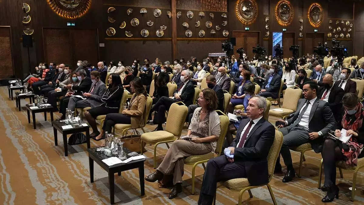 " çıktığımız bu yolda emin adımlarla ilerliyor olmanın kendimize göre haklı gururunu yaşıyoruz "