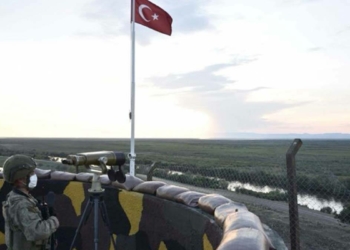 Yunanistan'a geçmeye çalışan 4 FETÖ üyesi yakalandı
