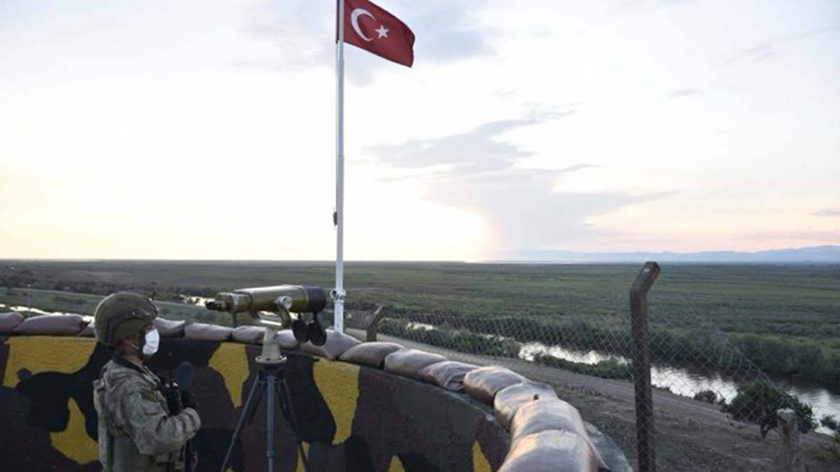 Yunanistan'a geçmeye çalışan 4 FETÖ üyesi yakalandı