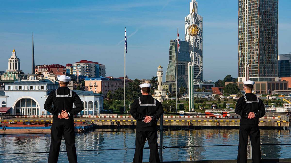 ABD savaş gemileri Gürcistan’da