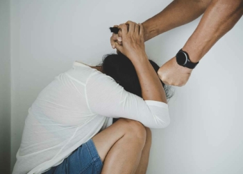 Herkes öldürür mü sevdiğini?