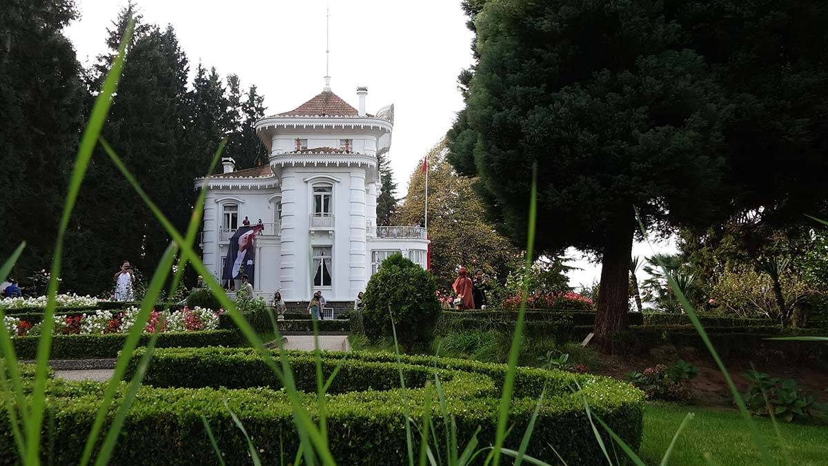 Atatürk Köşkü'nün eşyaları orijinal değilmiş