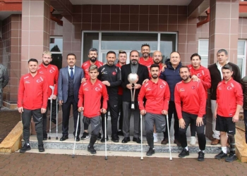 Ampute Milli Takımı'na Sivas'ta coşkulu karşılama