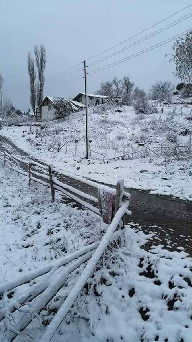Çorum'a mevsimin ilk karı yağdı