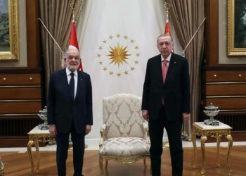 Erdoğan Karamollaoğlu'nu kabul etti