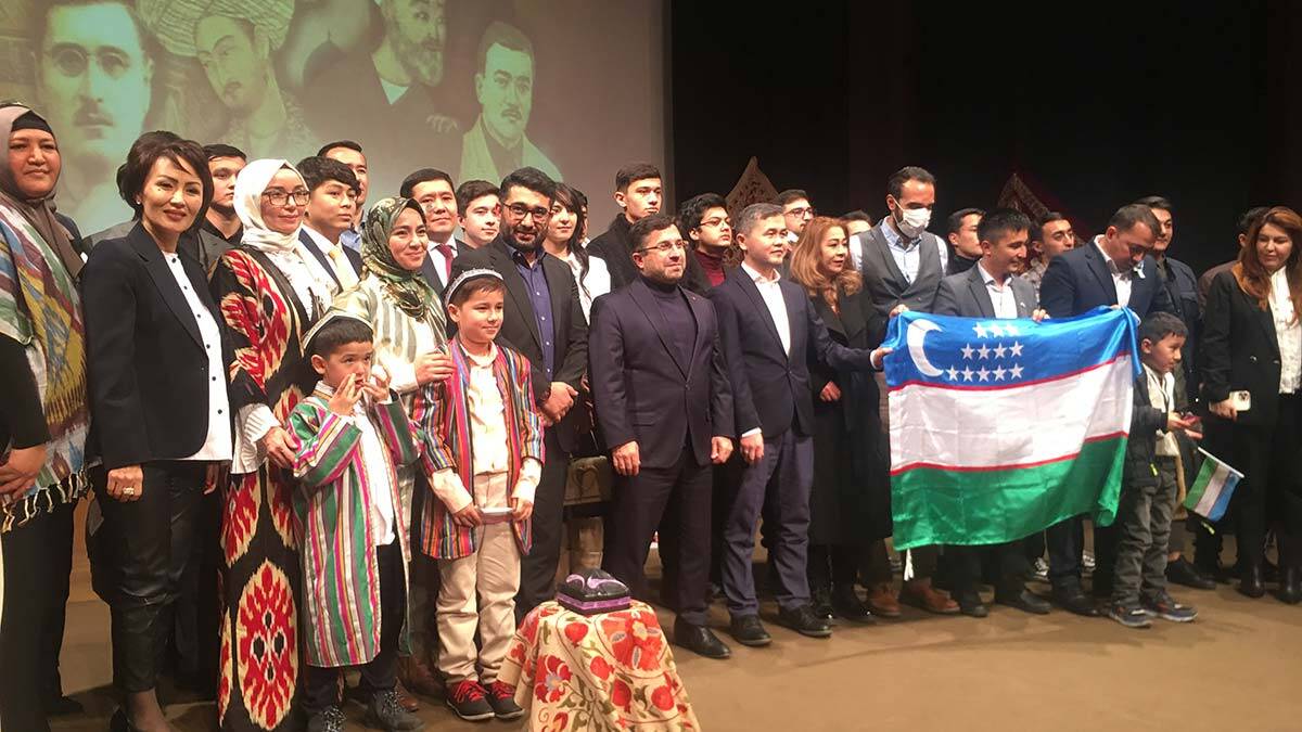 Özbekler dil bayramlarının 2'nci yılını kutladı