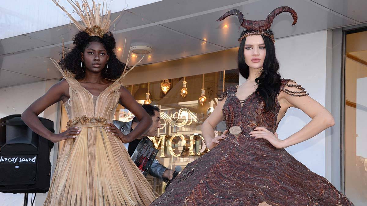 Keçiboynuzundan gelinlik tasarlandı