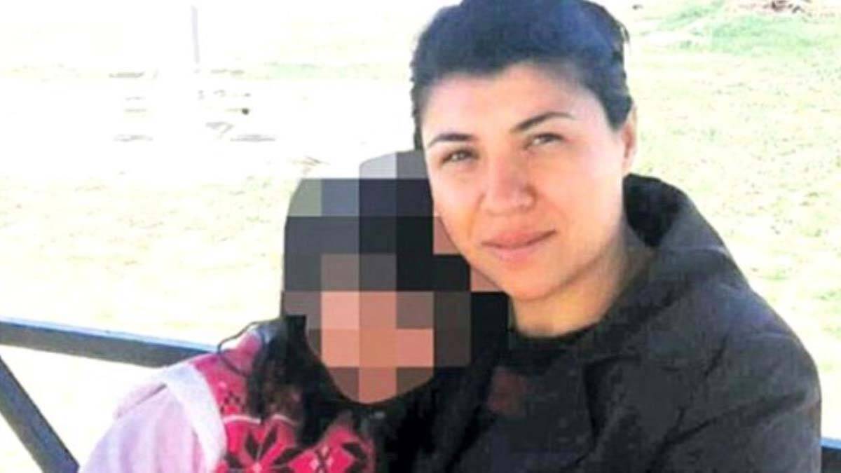 Altı cennet üstü bahar kadın!