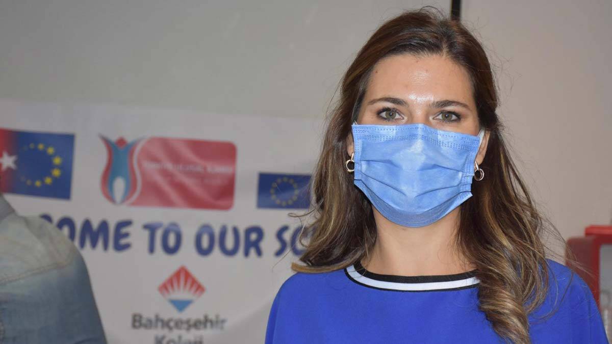 Erasmus için gelen yabancı öğrencilere Türk kültürü tanıtıldı. Öğrencilere kadın hakları ve cinsiyet eşitliği konusundaki çabalarıyla örnek gösterilen Gazi Mustafa Kemal Atatürk anlatıldı.