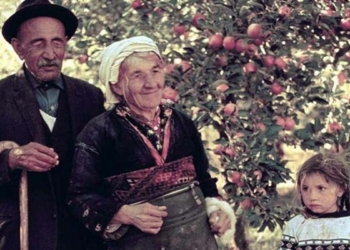 Esma ile Veysel'in hikayesi