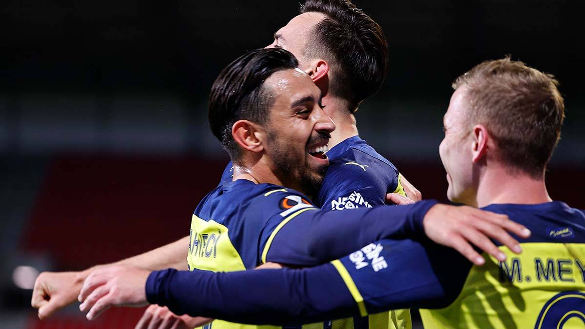 Fenerbahçe Avrupa'da güldü