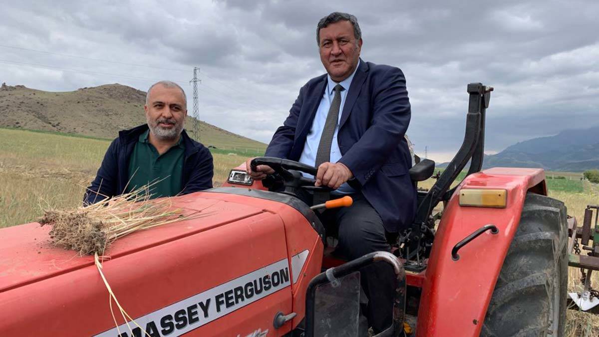 Marketlere kesilen para cezası çiftçiye dağıtılsın