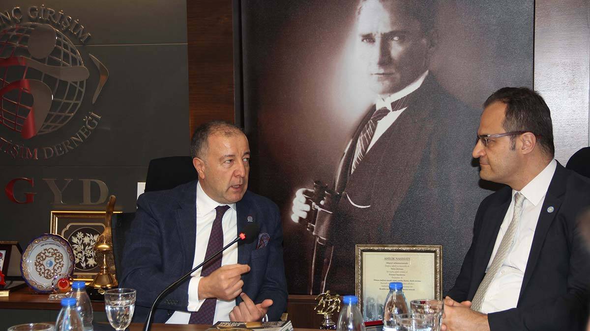 En ciddi sorunumuz ekonomideki belirsizlik