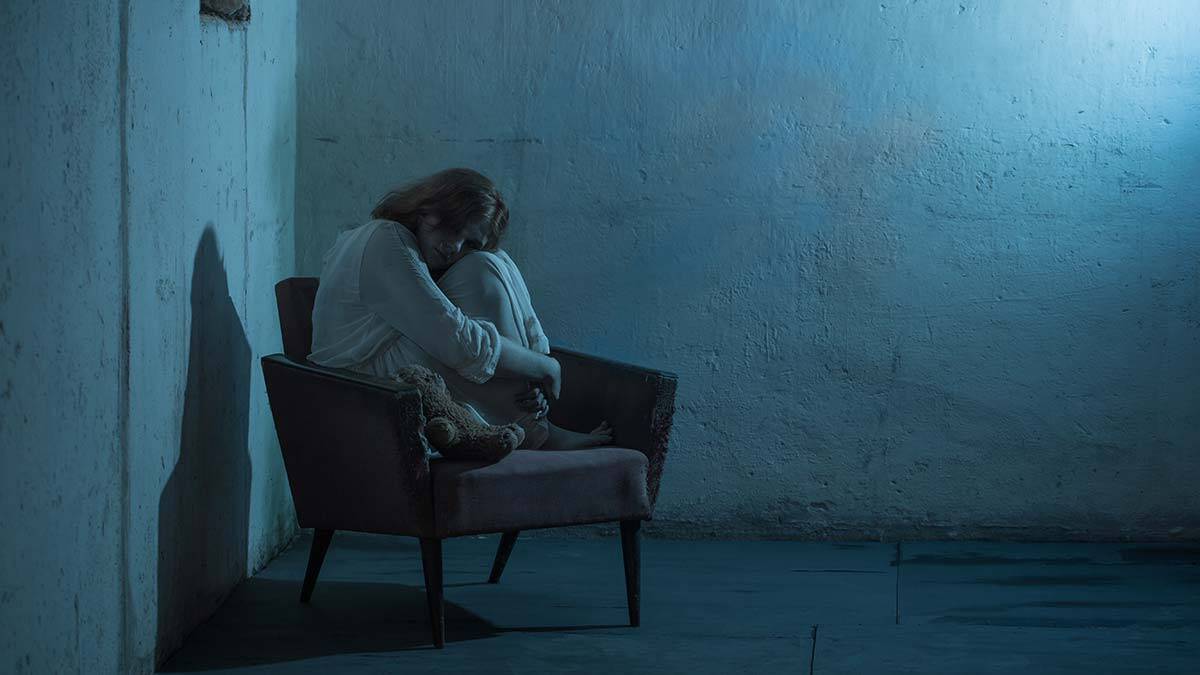 Anne bana kalın çorap ve kalın pantolon giydirir misin?