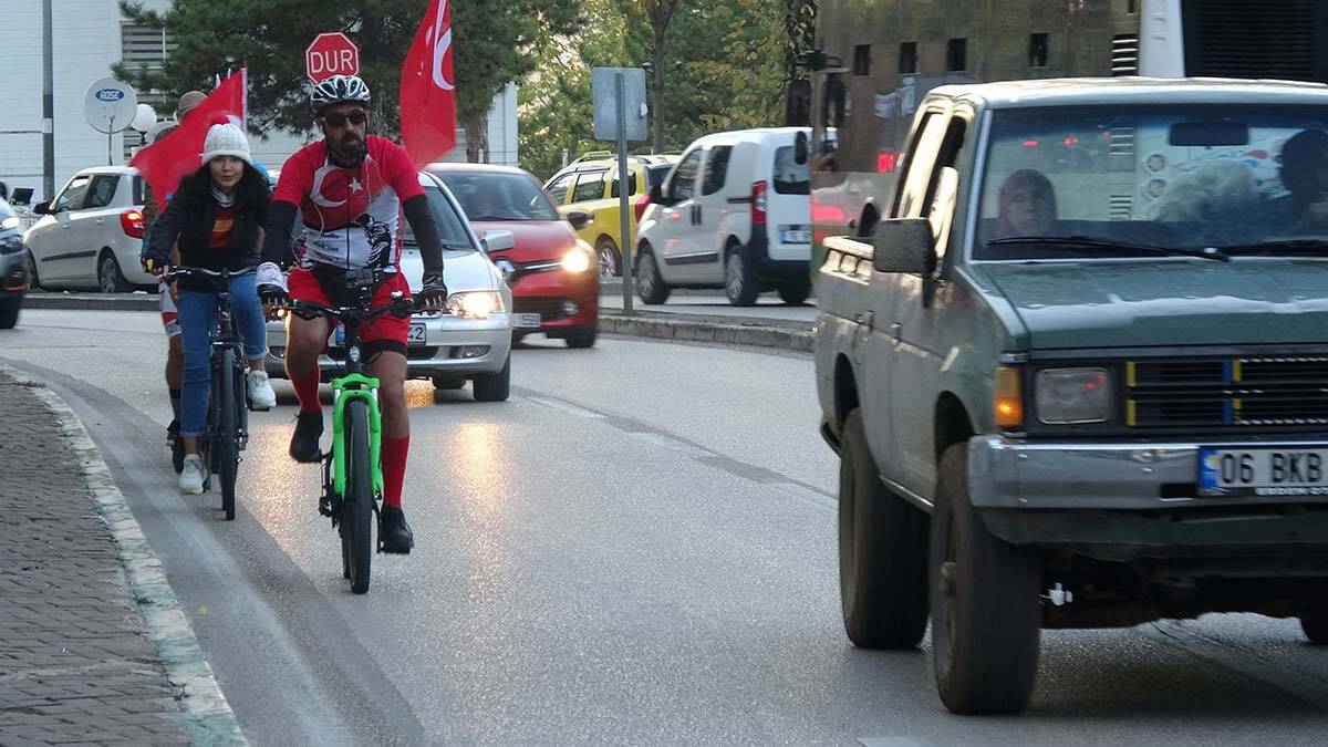10 Kasım'da 10 bisikletli Anıtkabir'e