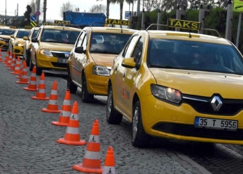 İzmir'de taksi ücretlerine zam kararı alındı