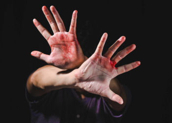 Altı cennet üstü bahar kadın!