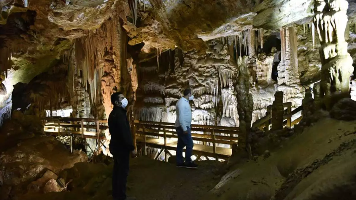 Karaca mağarası 90 bin ziyaretçiyi ağırladı