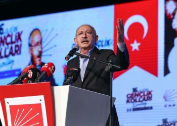 Cumhuriyeti demokrasiyle taçlandıracağız