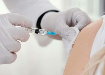mRNA aşısı olanlara hatırlatma dozu uygulanacak