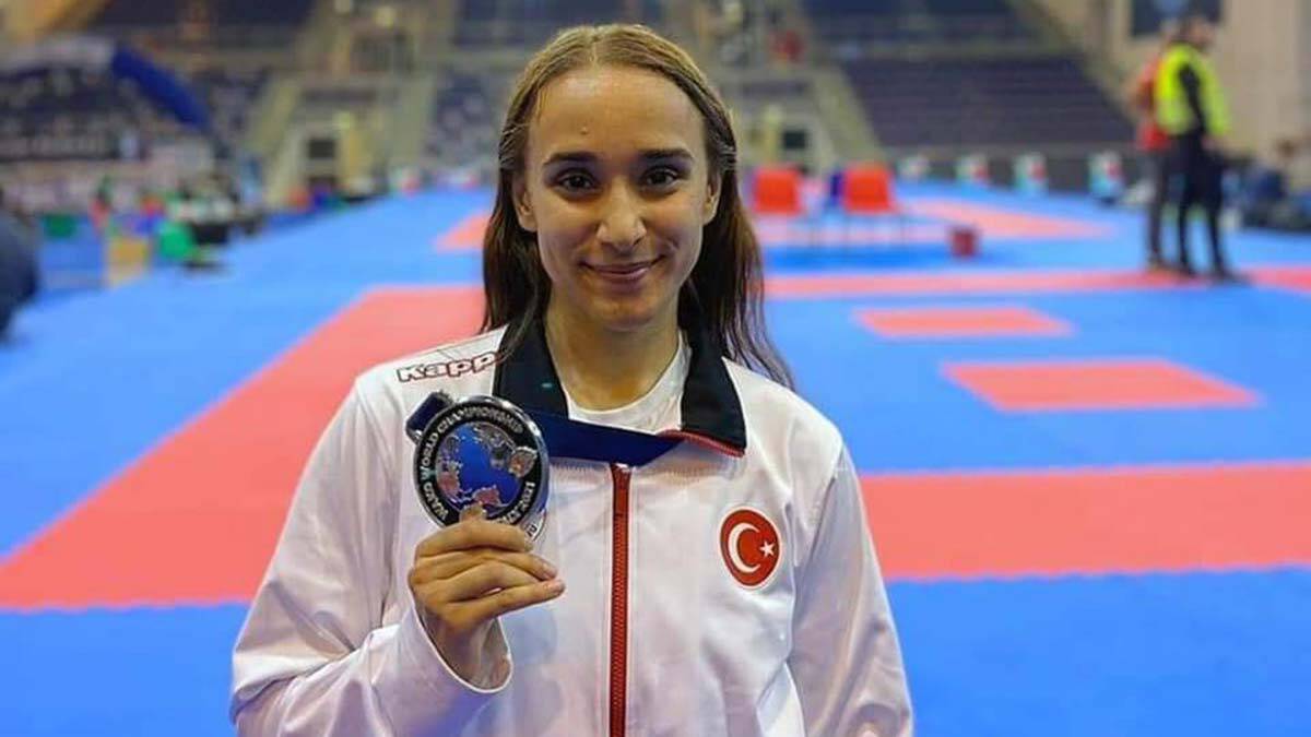 Muğlalı kickboksçu Büşra'dan büyük başarı