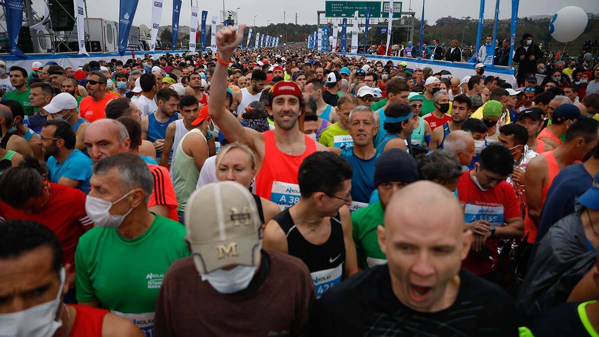 N Kolay 43. İstanbul Maratonu koşuldu