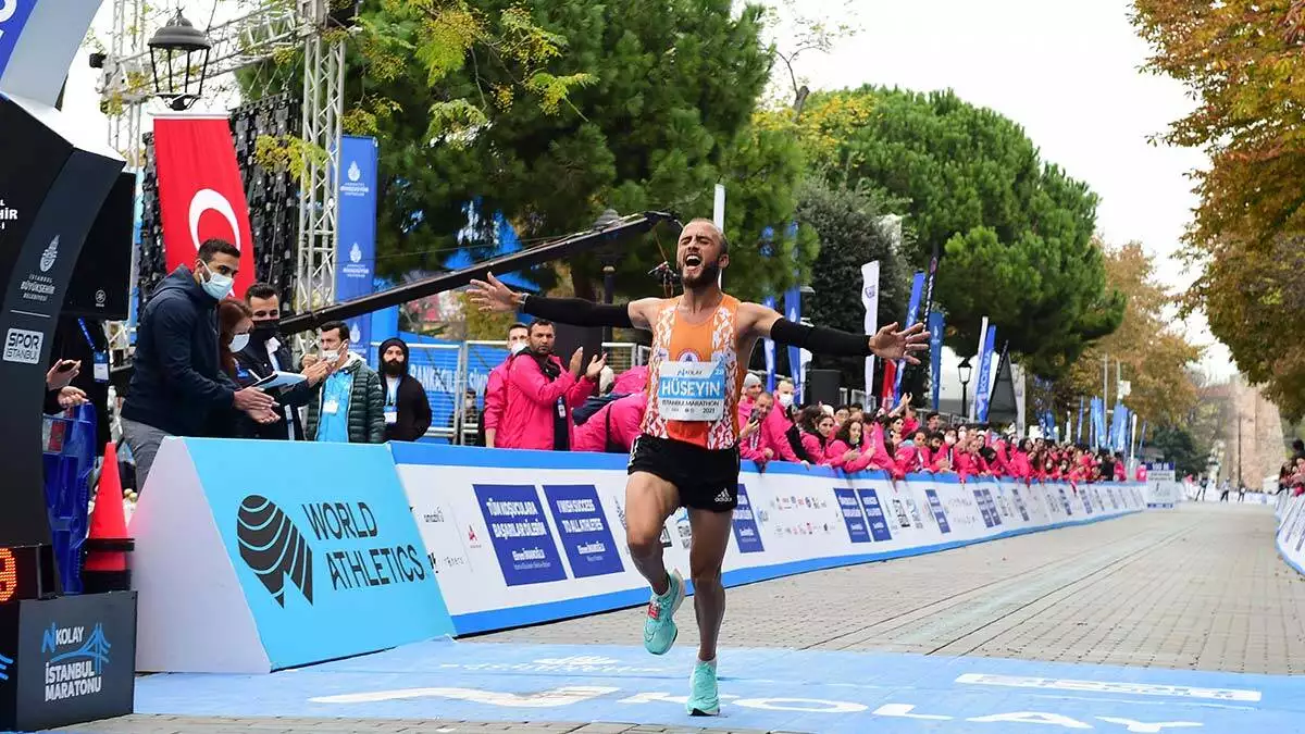 İstanbul maratonu'nunda kazananlar belli oldu