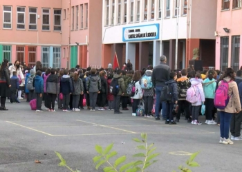 Ara tatil sonrası ders zili çaldı