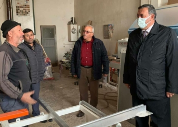 İşyerlerinde makina sesleri azalıyor