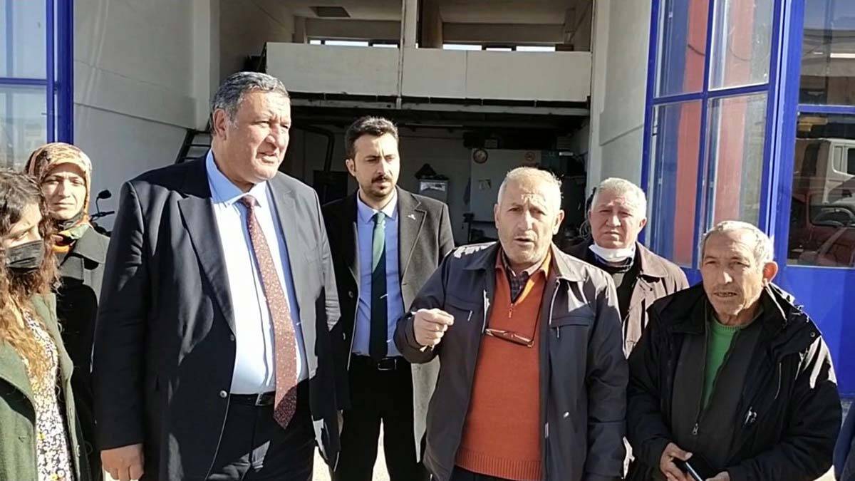 Büyük bir çıkmazın içindeyiz